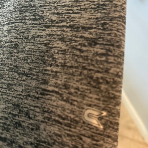 Virginia Tech Quarter Zip Pullover by Colosseum, Men's Size L, Gray w/ Burgandy - Picture 3 of 7